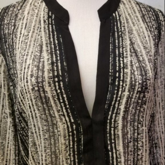 Zoa New York 3/4 sleeve top size XS (L1) - Picture 5 of 7